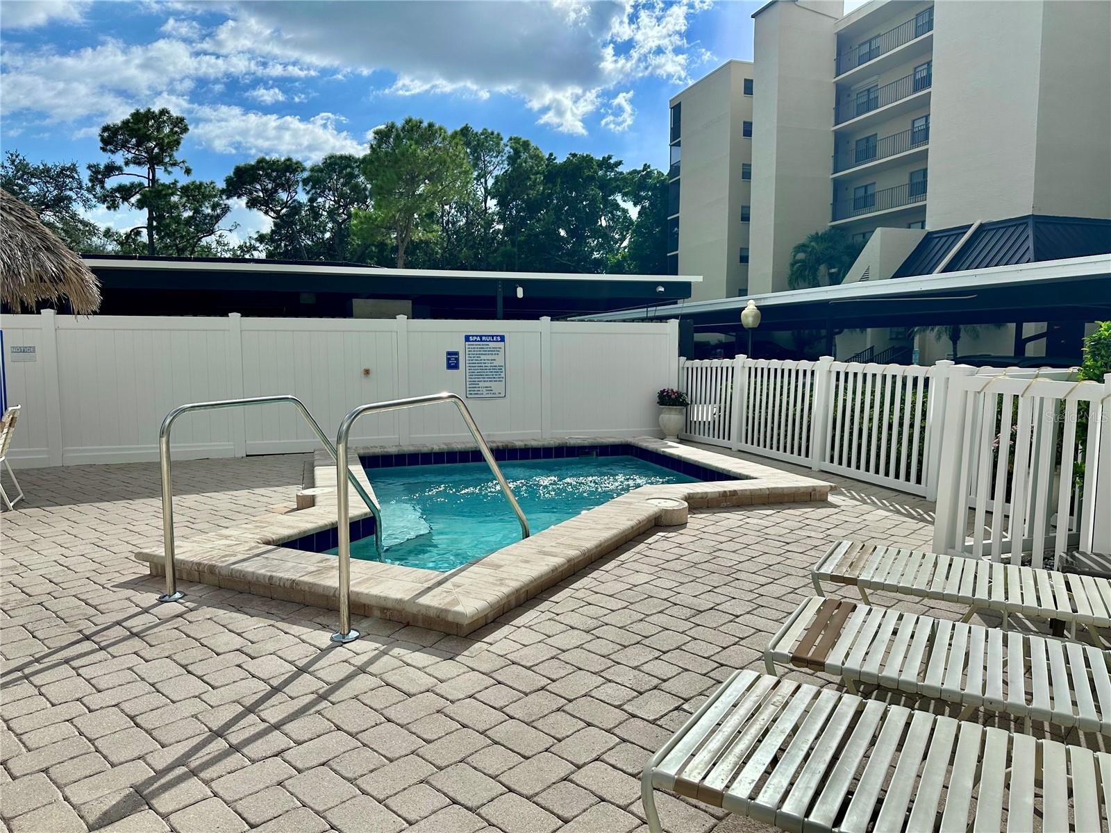 COVE CAY VILLAGE IV - Residential