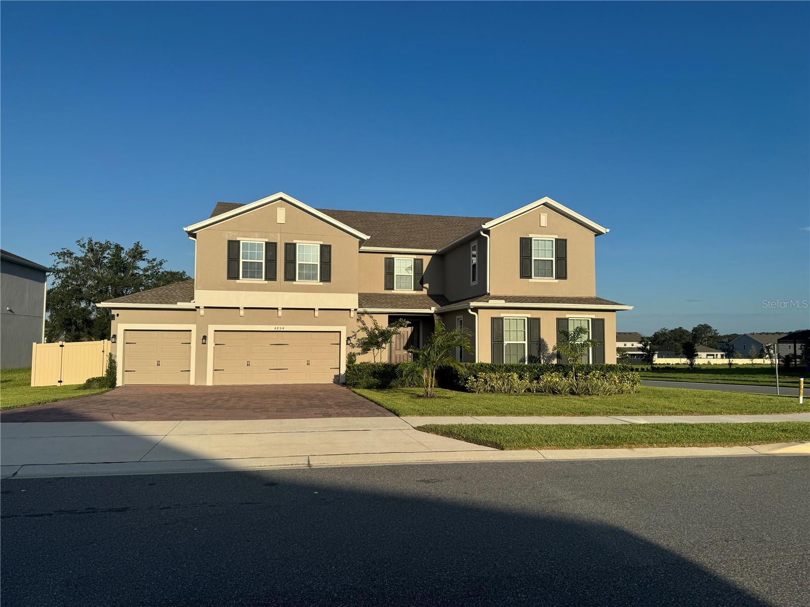 4854 GILDED JEWEL DRIVE