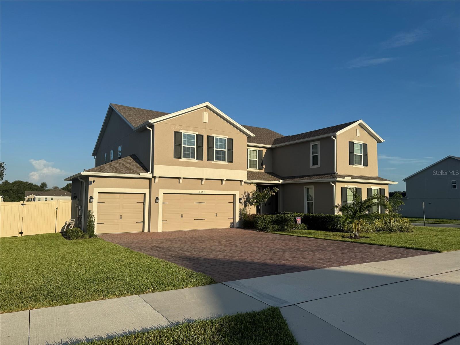 4854 GILDED JEWEL DRIVE