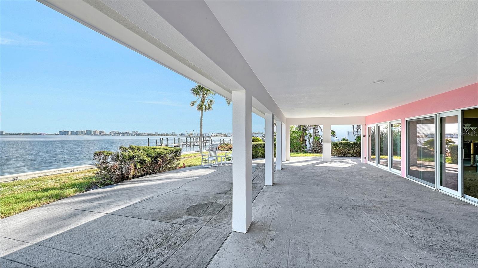 SAINT ARMANDS DIV JOHN RINGLING ESTATES - Residential