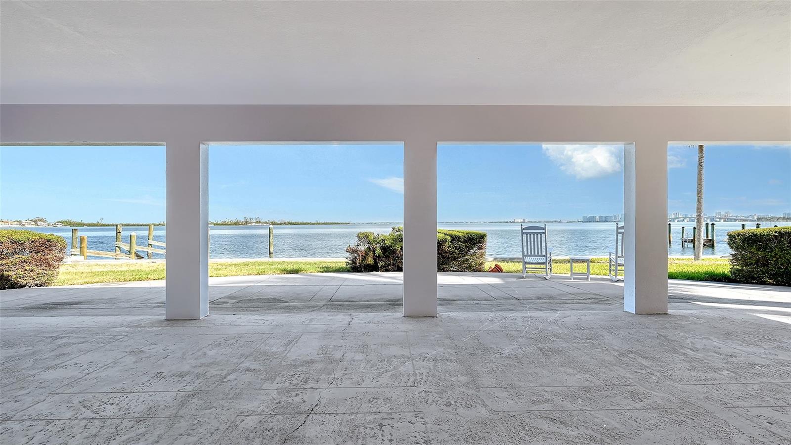 SAINT ARMANDS DIV JOHN RINGLING ESTATES - Residential
