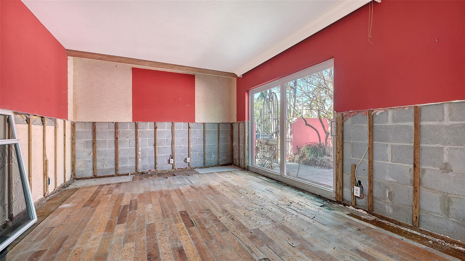 SAINT ARMANDS DIV JOHN RINGLING ESTATES - Residential