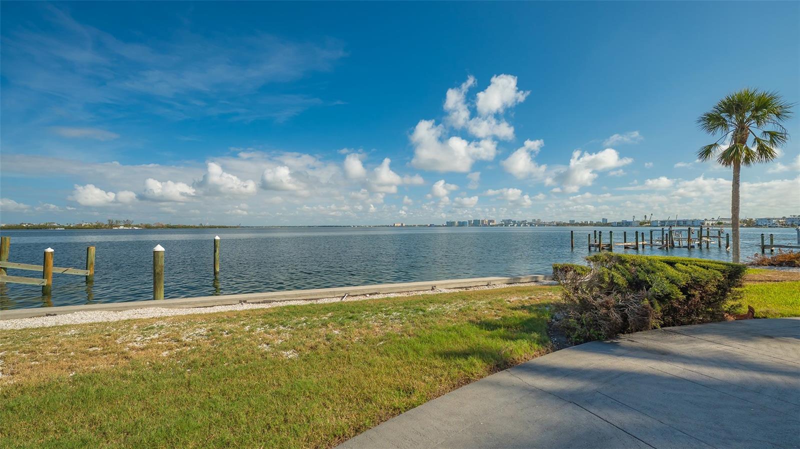 SAINT ARMANDS DIV JOHN RINGLING ESTATES - Residential