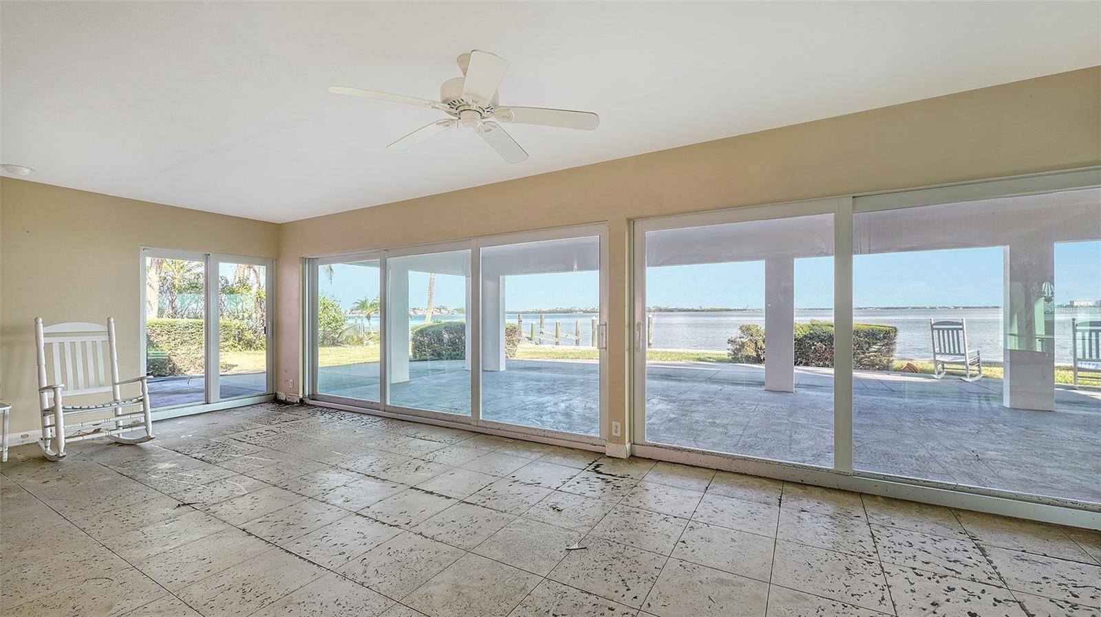 SAINT ARMANDS DIV JOHN RINGLING ESTATES - Residential