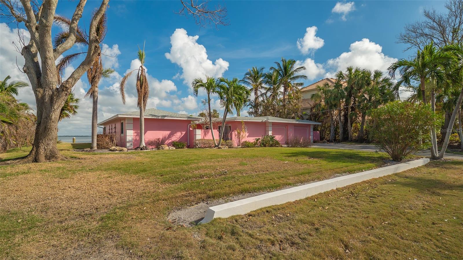 SAINT ARMANDS DIV JOHN RINGLING ESTATES - Residential