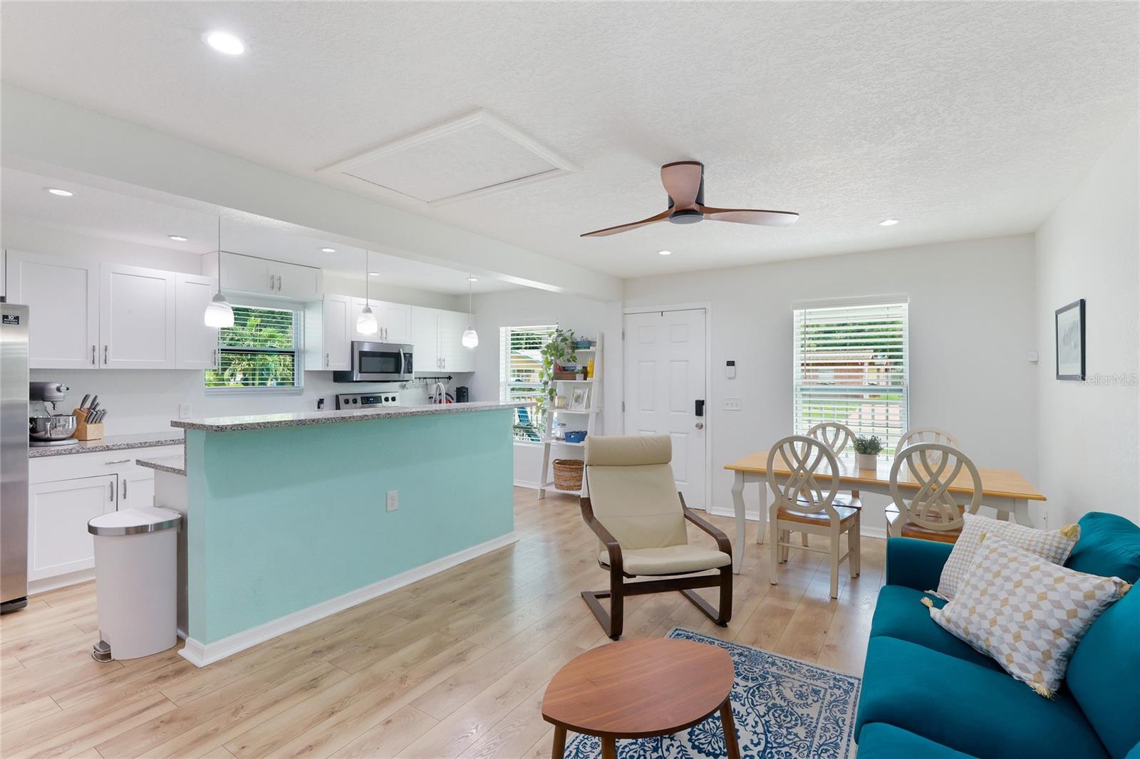 HILLCREST PARK - Residential