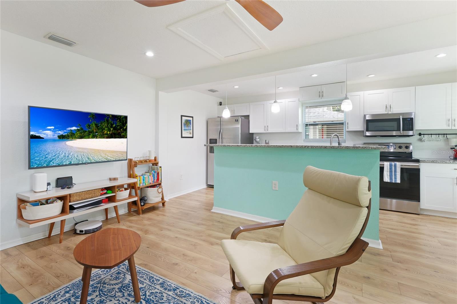 HILLCREST PARK - Residential