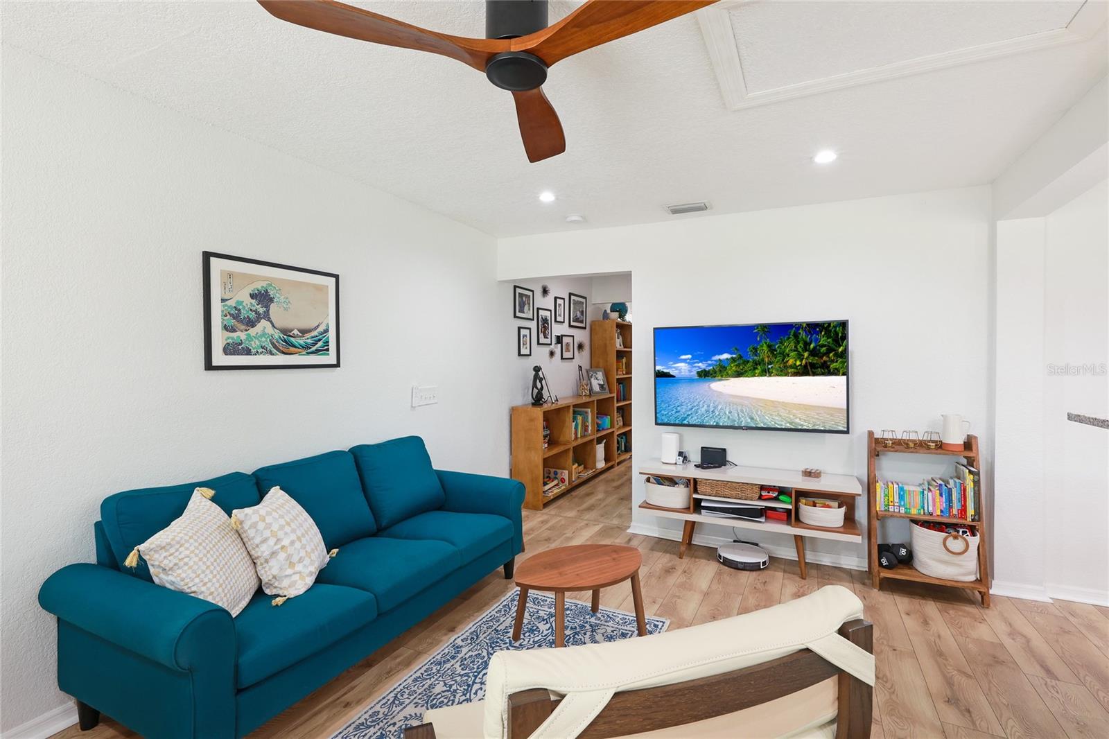 HILLCREST PARK - Residential