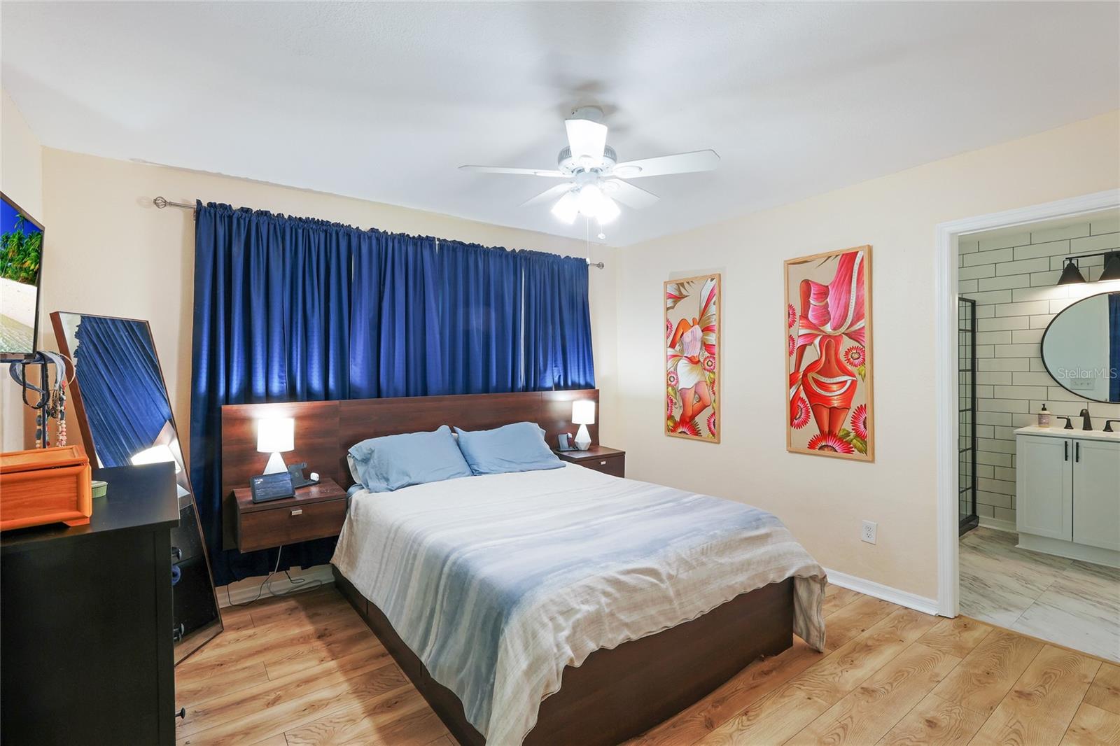 HILLCREST PARK - Residential