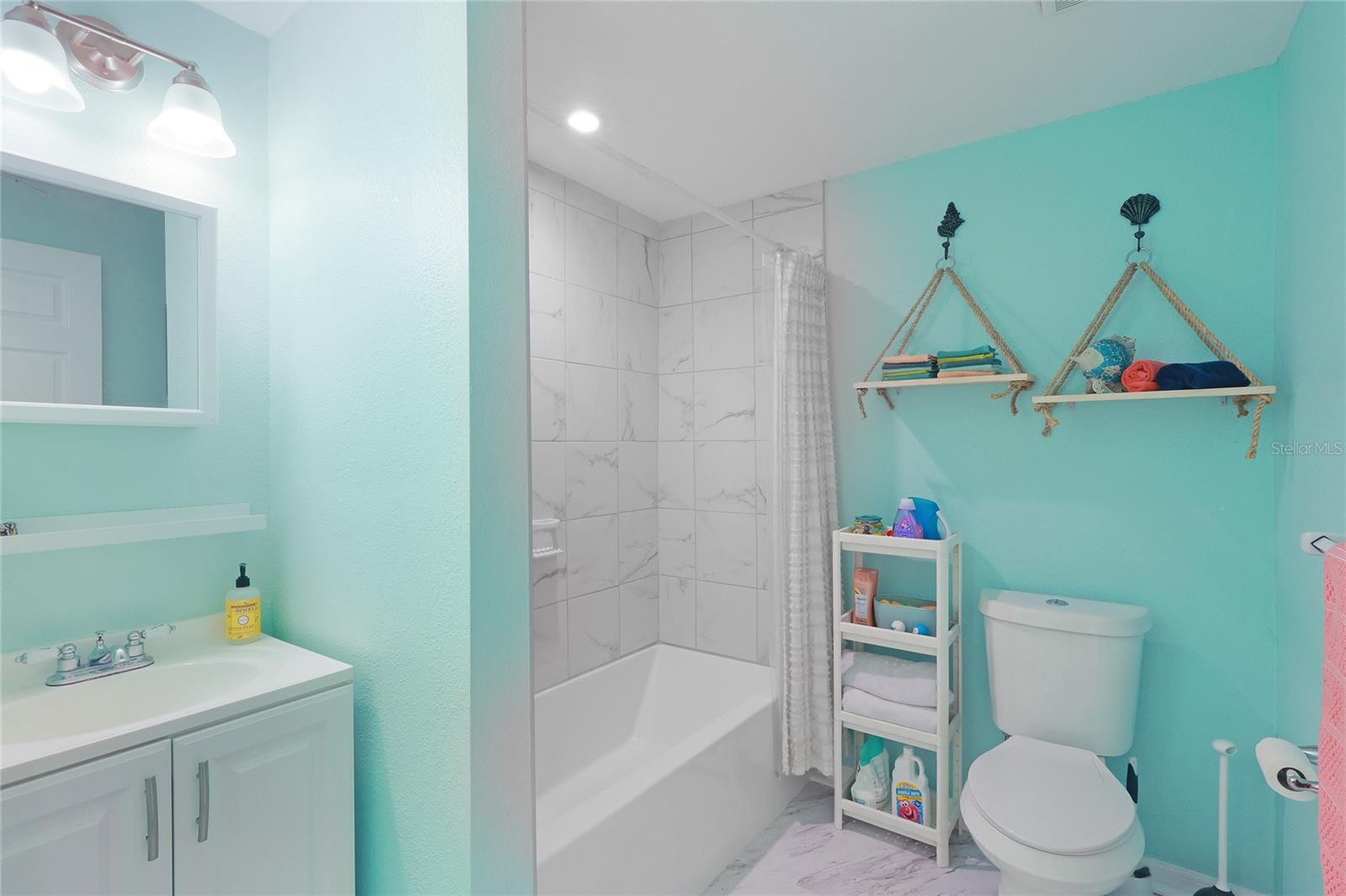 HILLCREST PARK - Residential