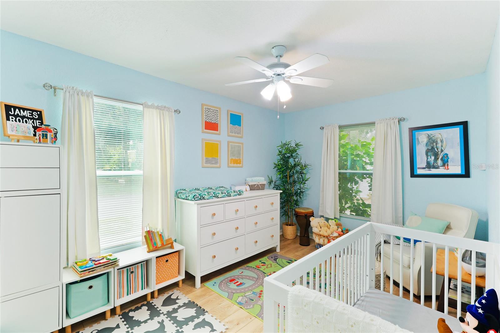 HILLCREST PARK - Residential