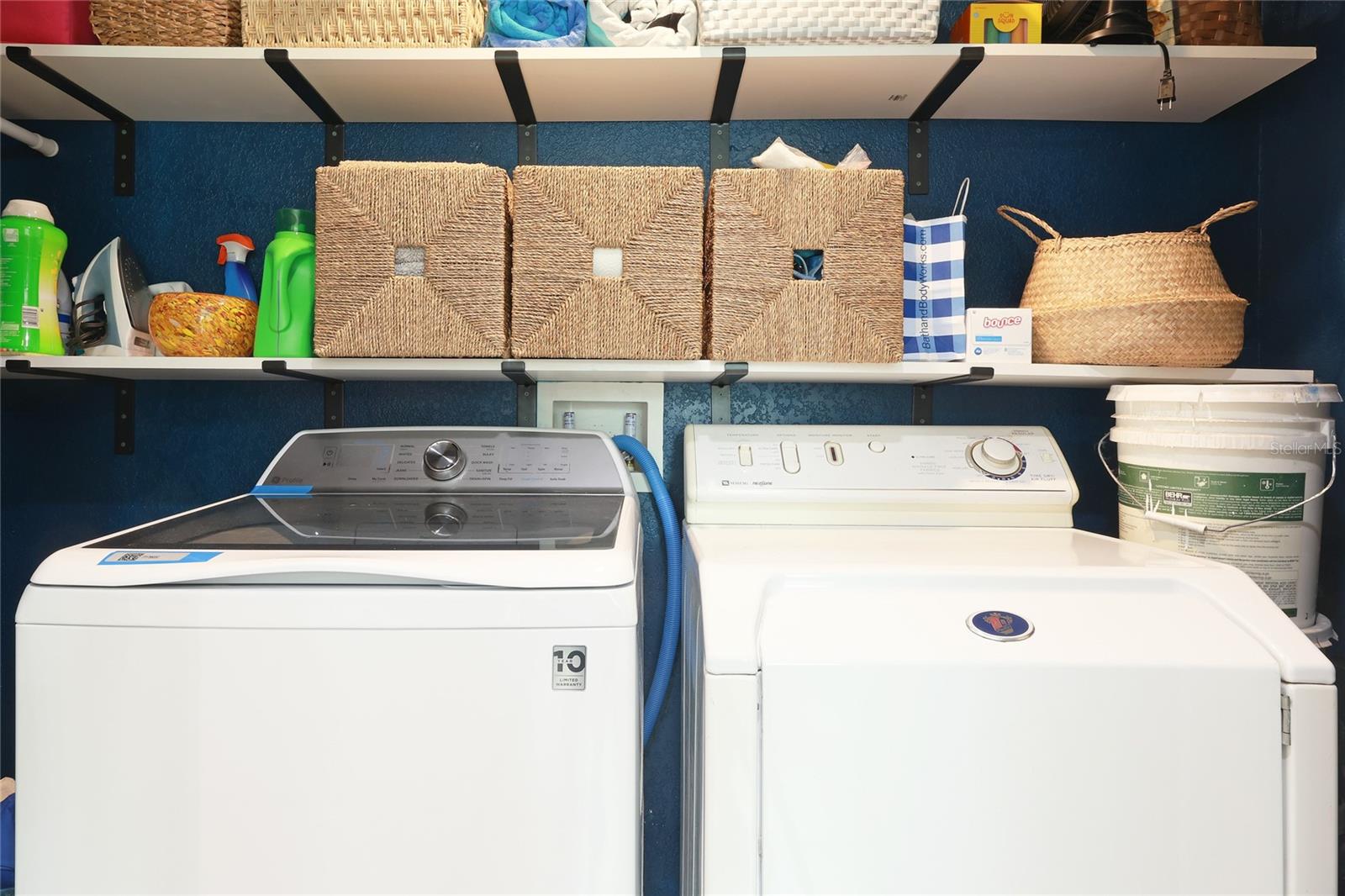 HILLCREST PARK - Residential