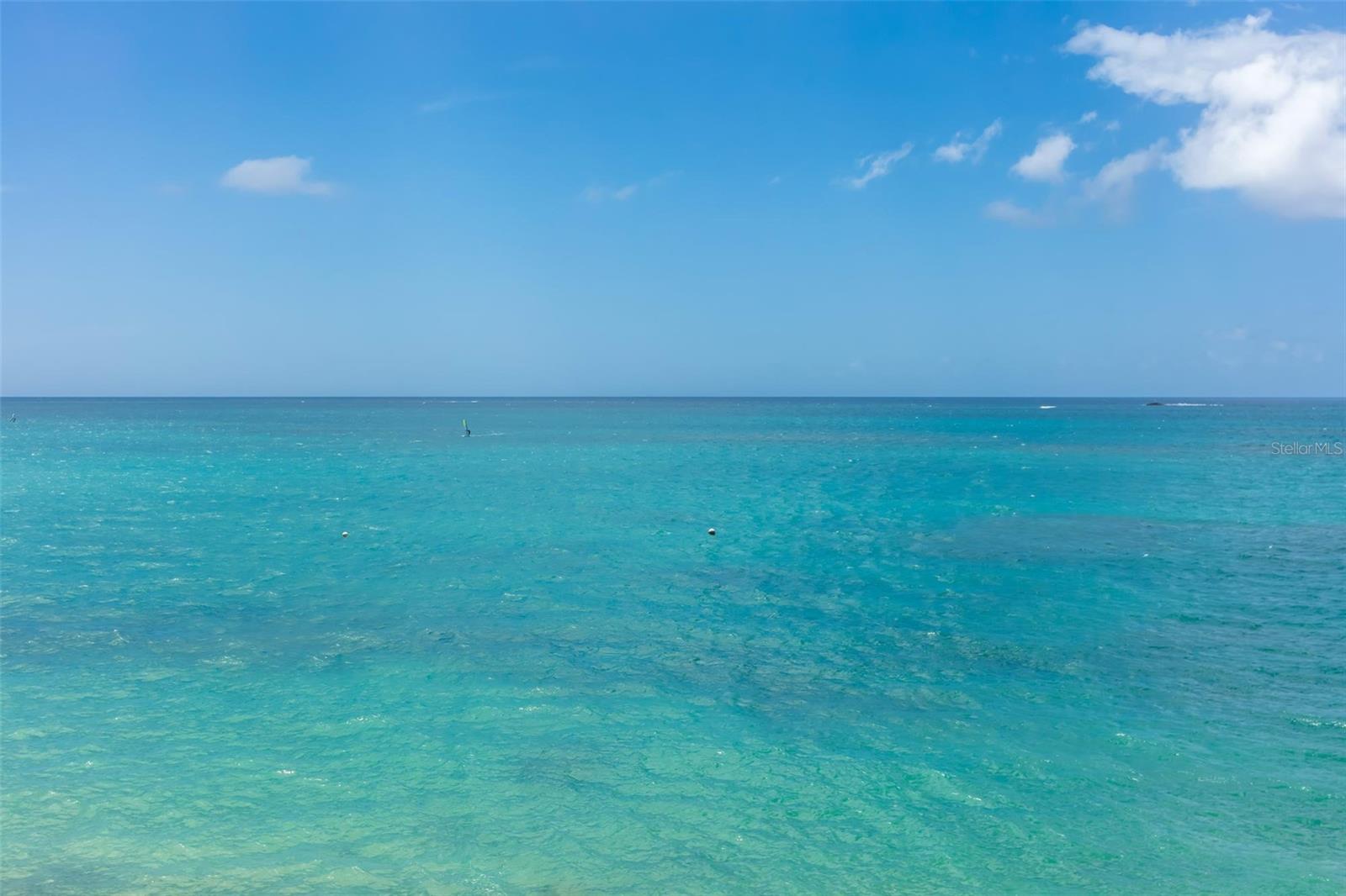 AZURE BEACH - Residential