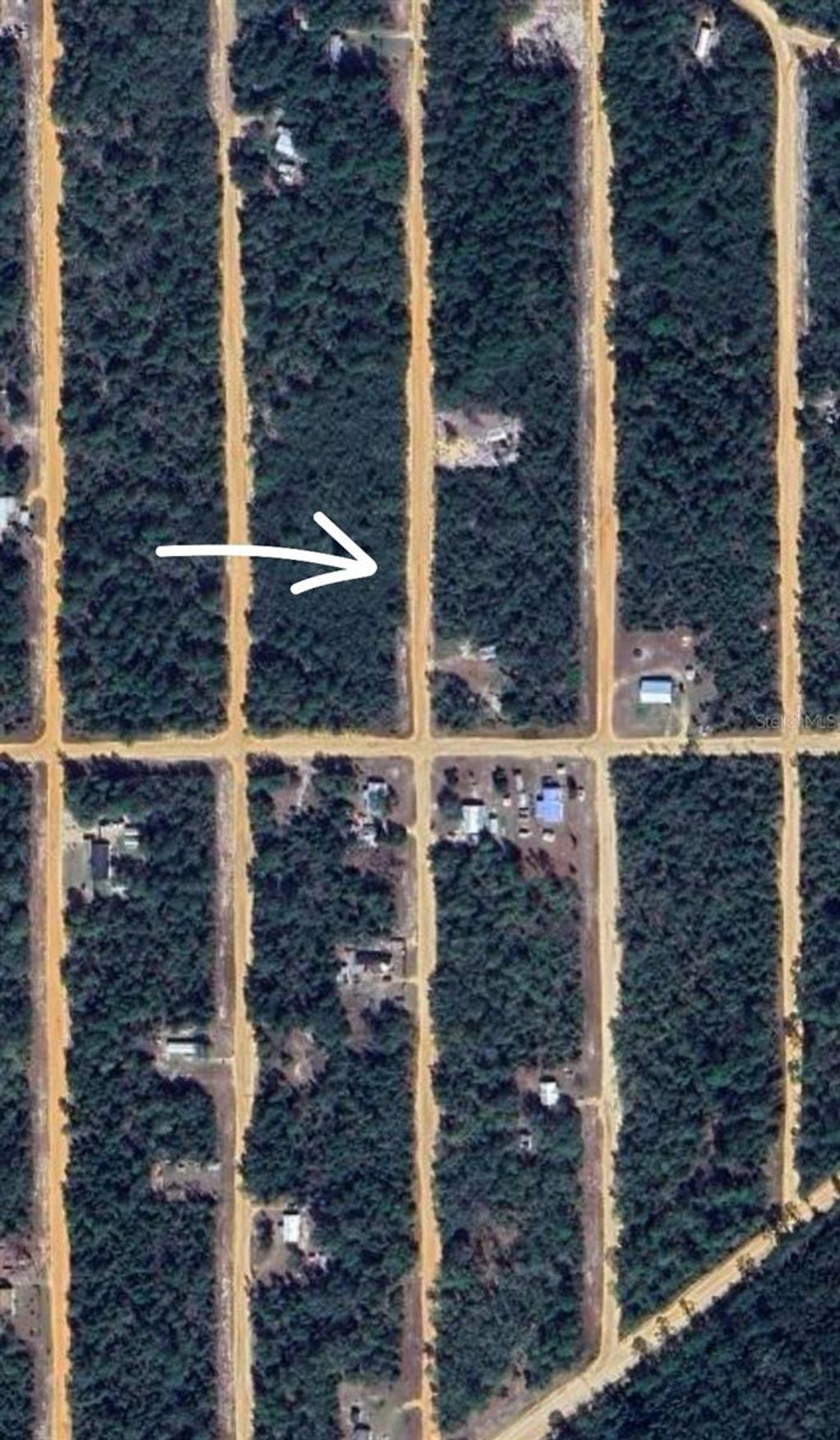 Photo of 22 Neilsen Avenue, Interlachen, FL 32148 (MLS # OM711493)