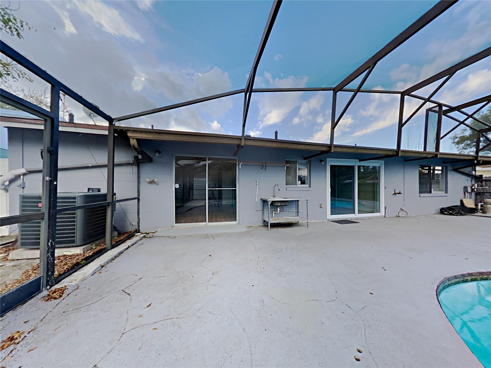 SKY LAKE SOUTH - Residential