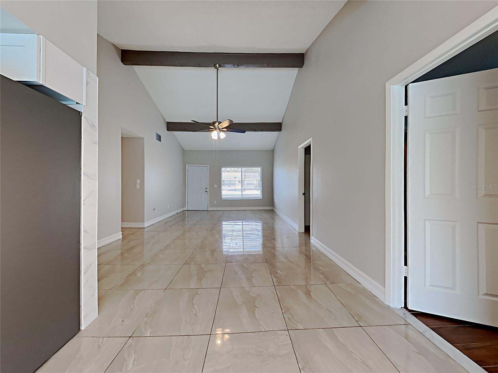 SKY LAKE SOUTH - Residential