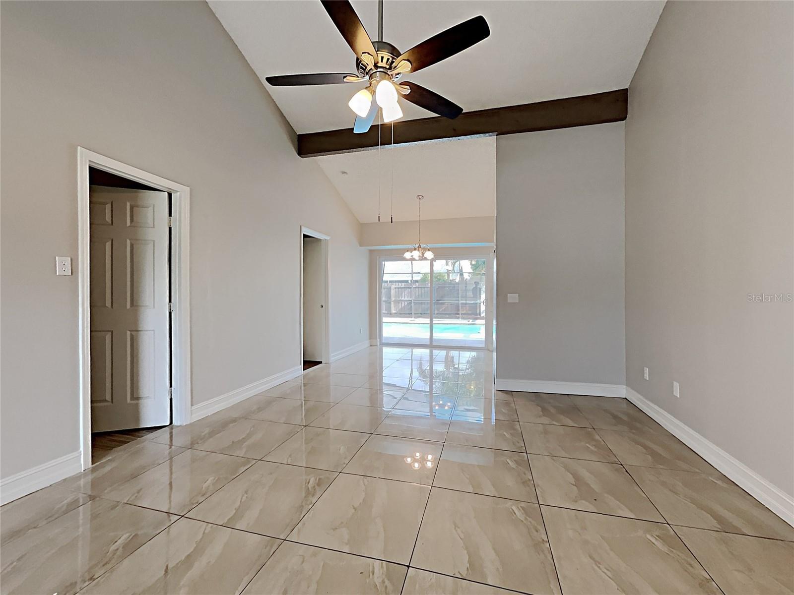 SKY LAKE SOUTH - Residential