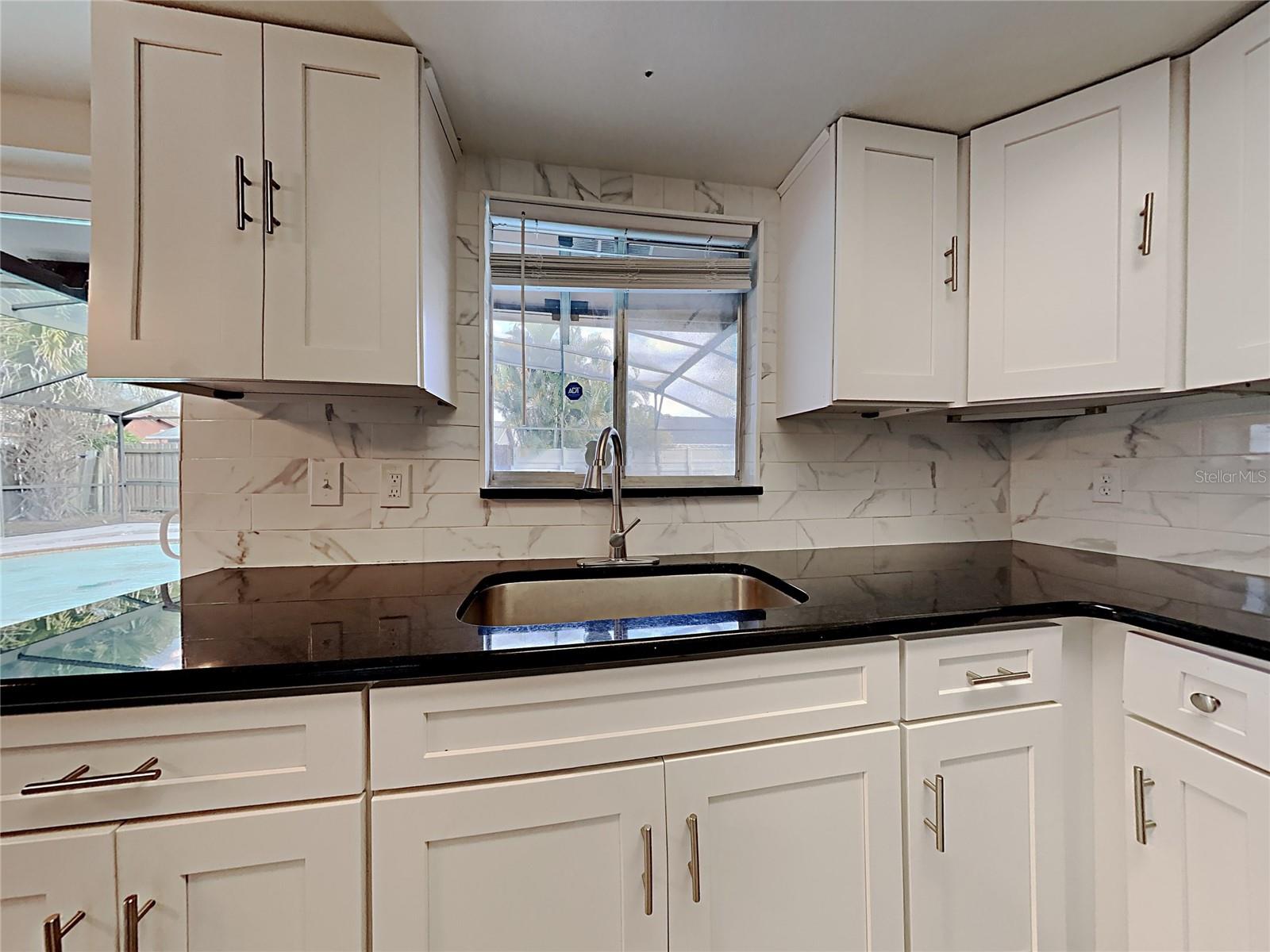 SKY LAKE SOUTH - Residential