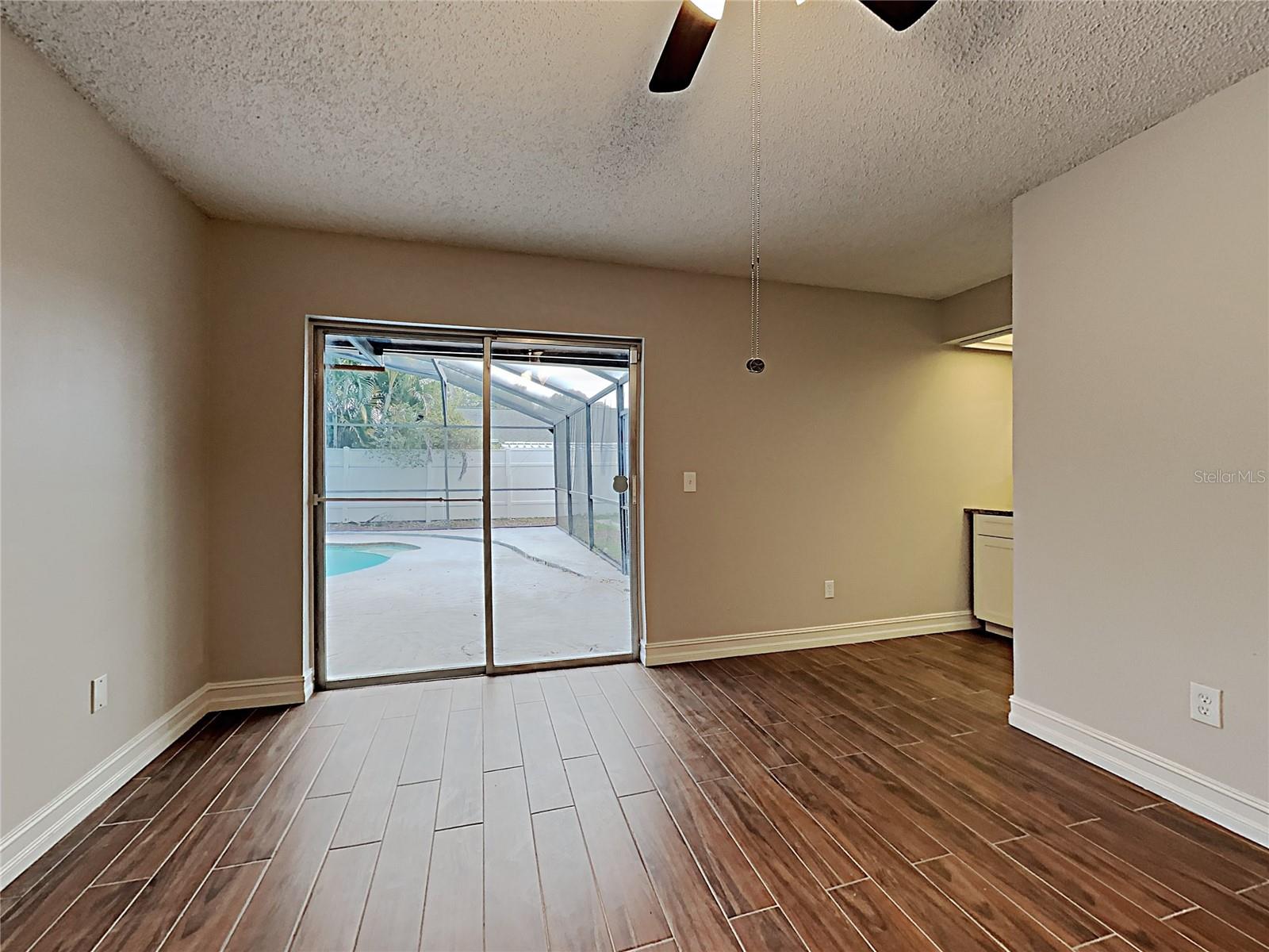 SKY LAKE SOUTH - Residential