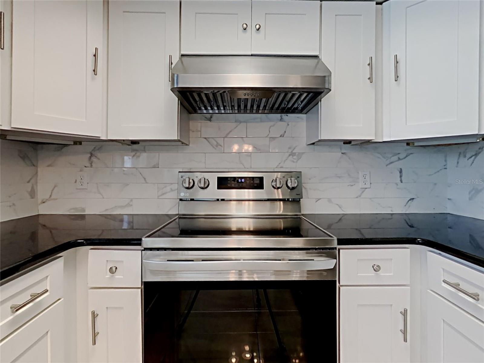 SKY LAKE SOUTH - Residential