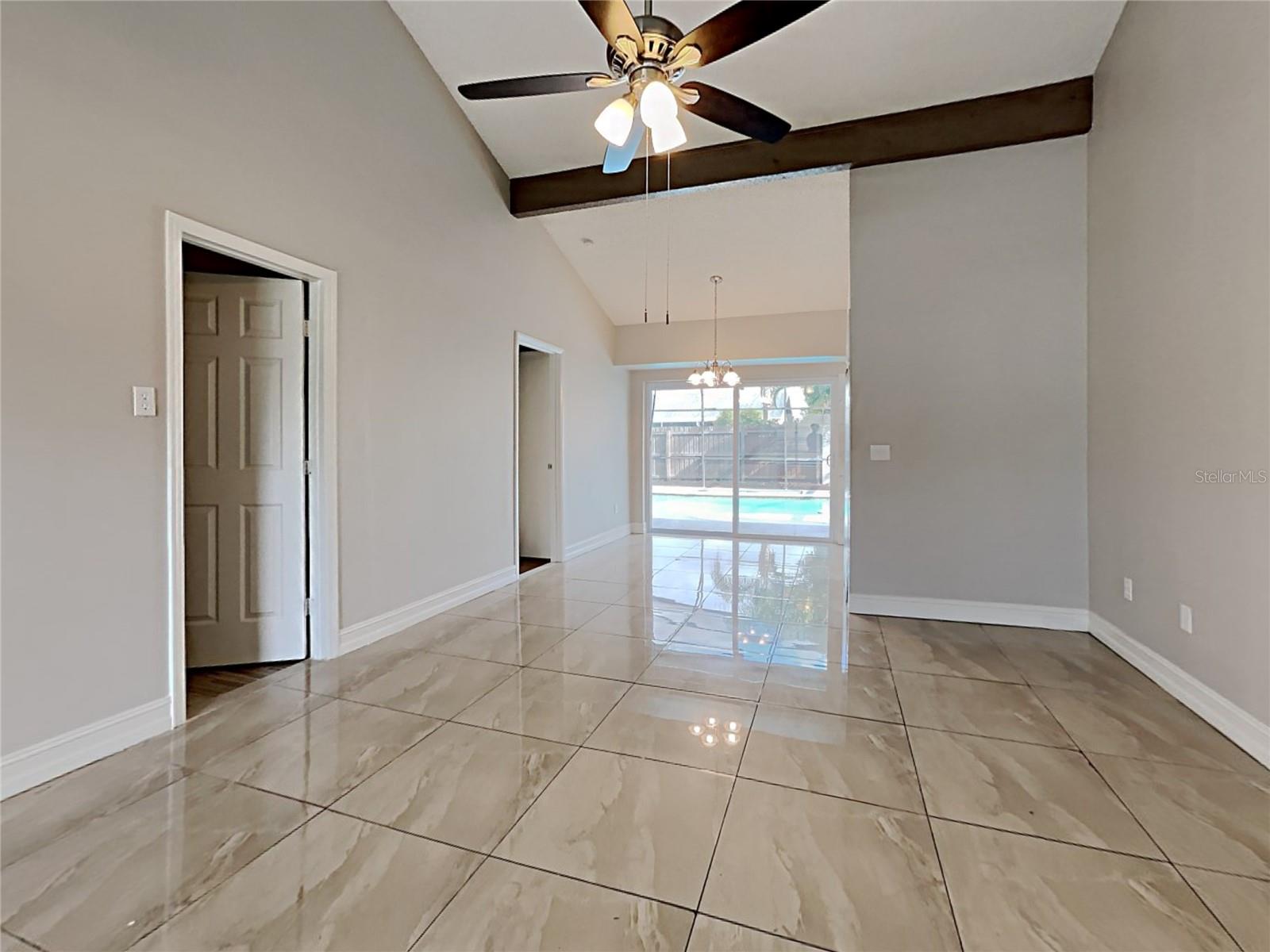 SKY LAKE SOUTH - Residential