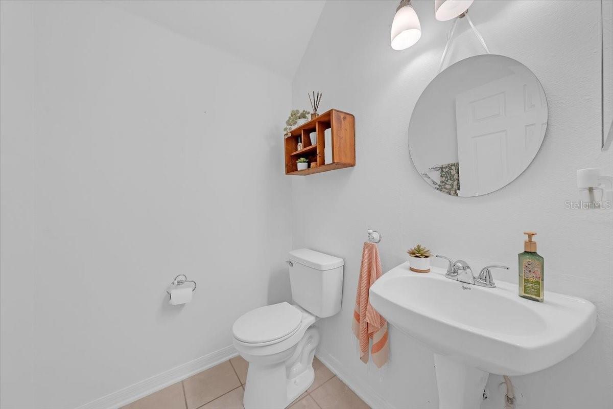 WORTHINGTON PARK VILLAGE A CONDO PH 7 - Residential