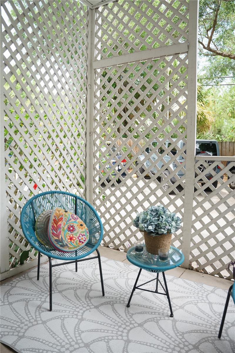 TIFFANY RM CONDO - Residential