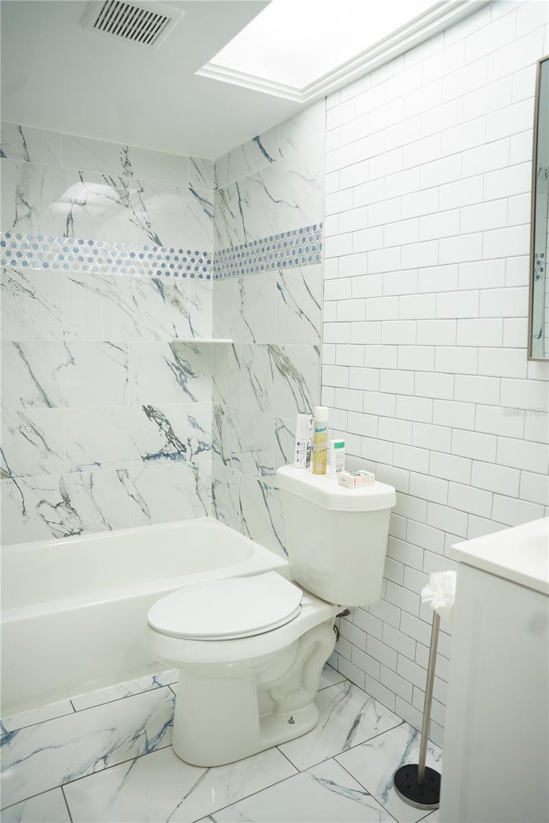 TIFFANY RM CONDO - Residential