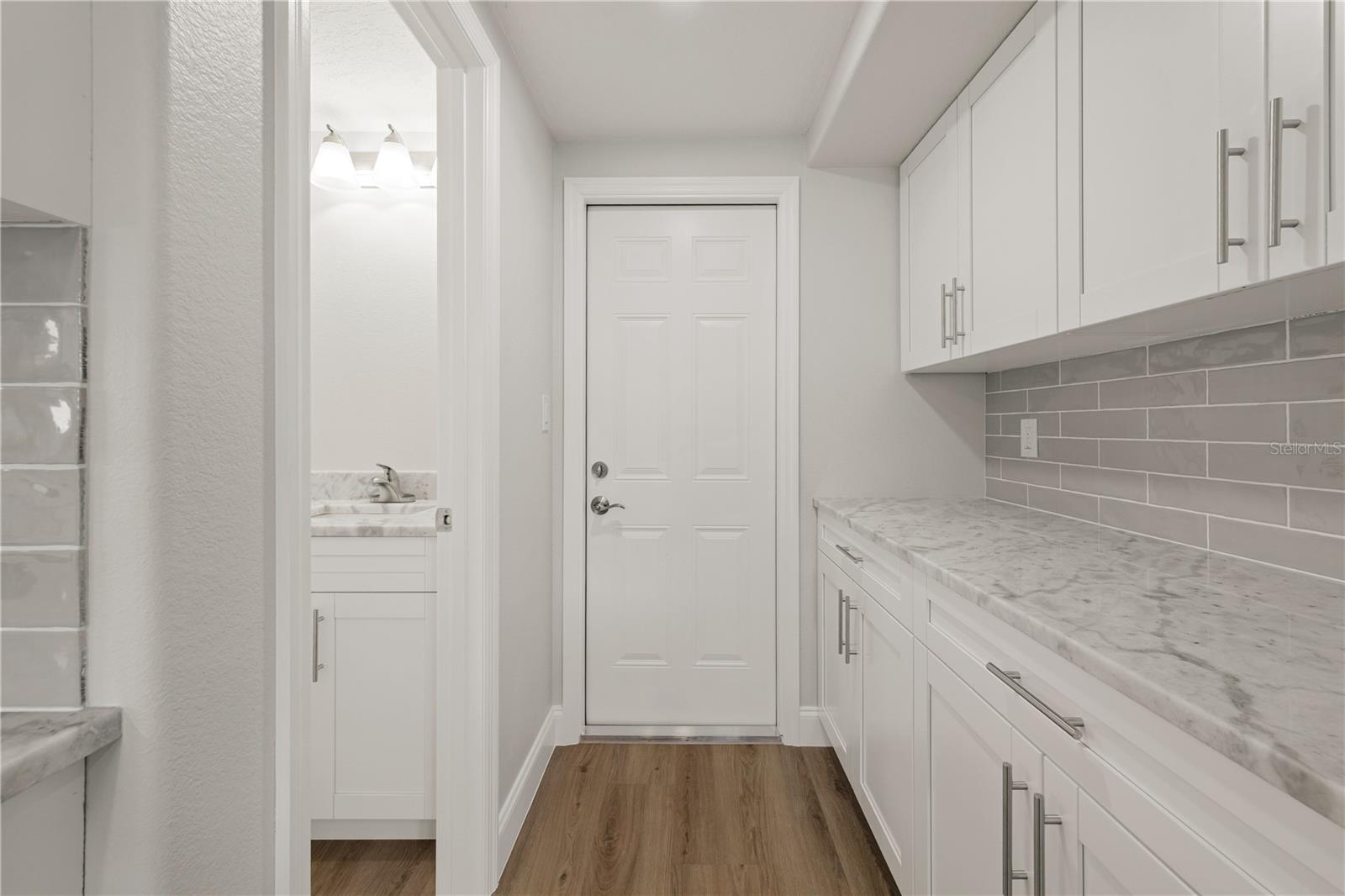HUDSON BEACH ESTATES - Residential