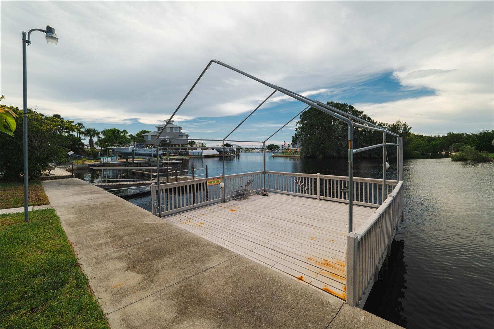HUDSON BEACH ESTATES - Residential