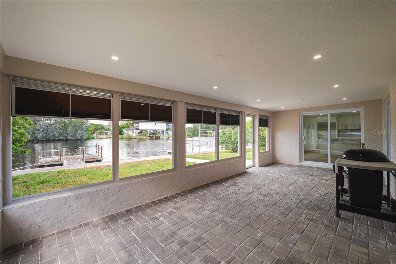 HUDSON BEACH ESTATES - Residential