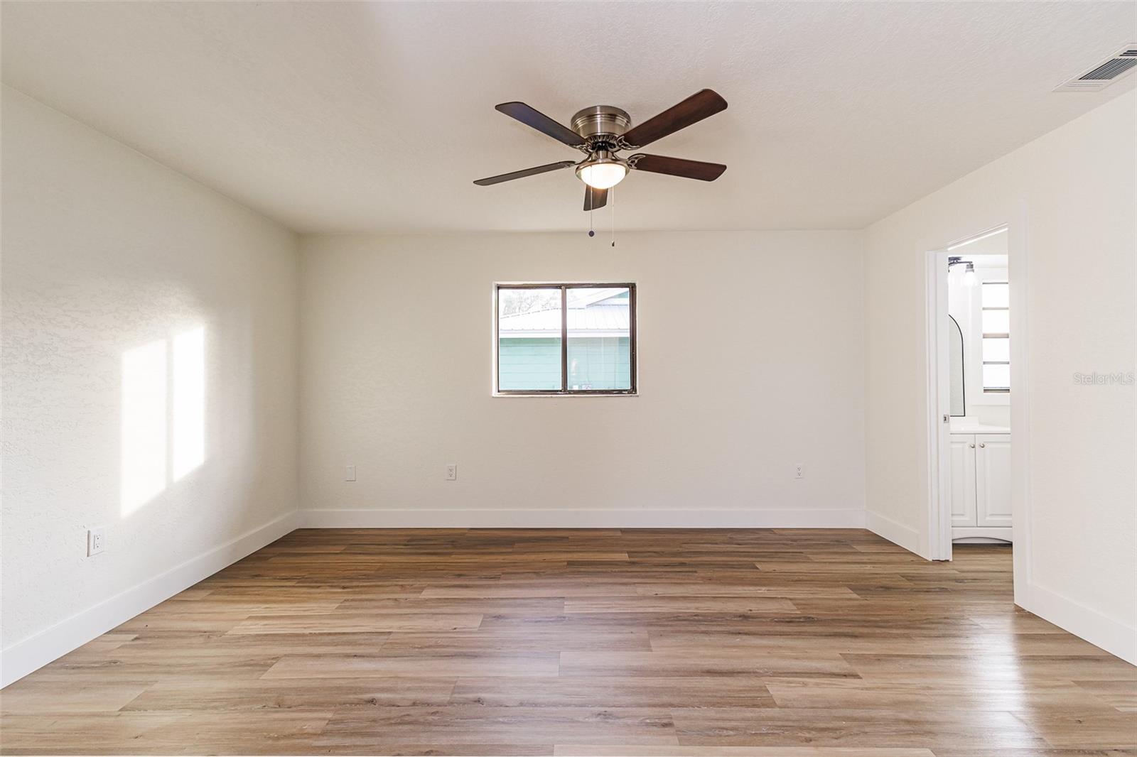 MEADOWS - Residential