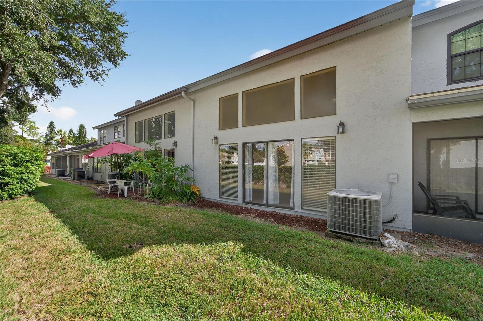 BRENTWOOD PARK - Residential Lease