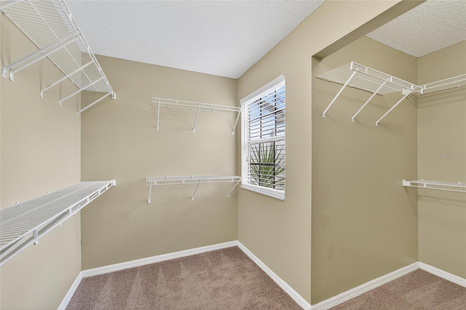 BRENTWOOD PARK - Residential Lease