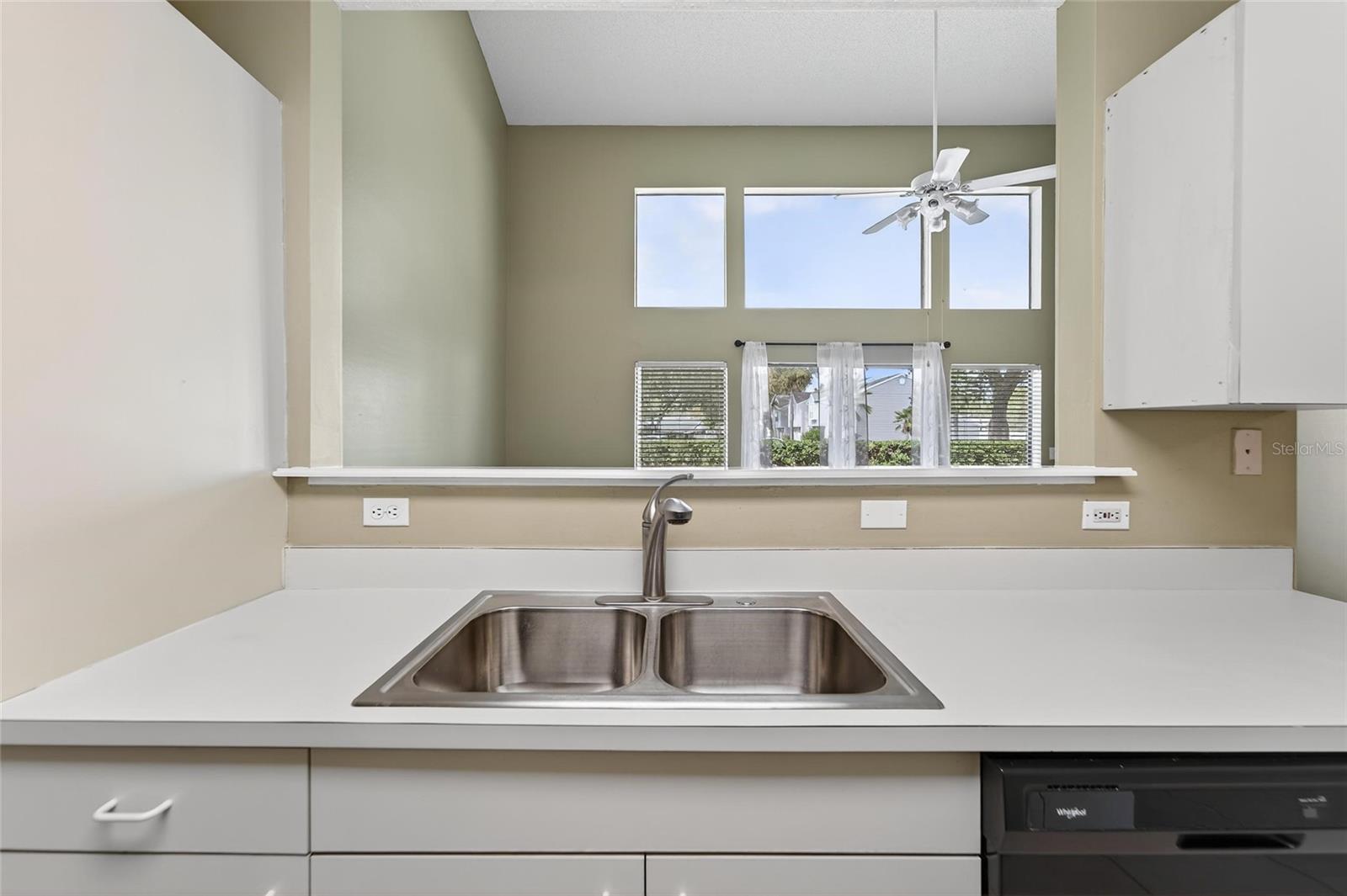 BRENTWOOD PARK - Residential Lease