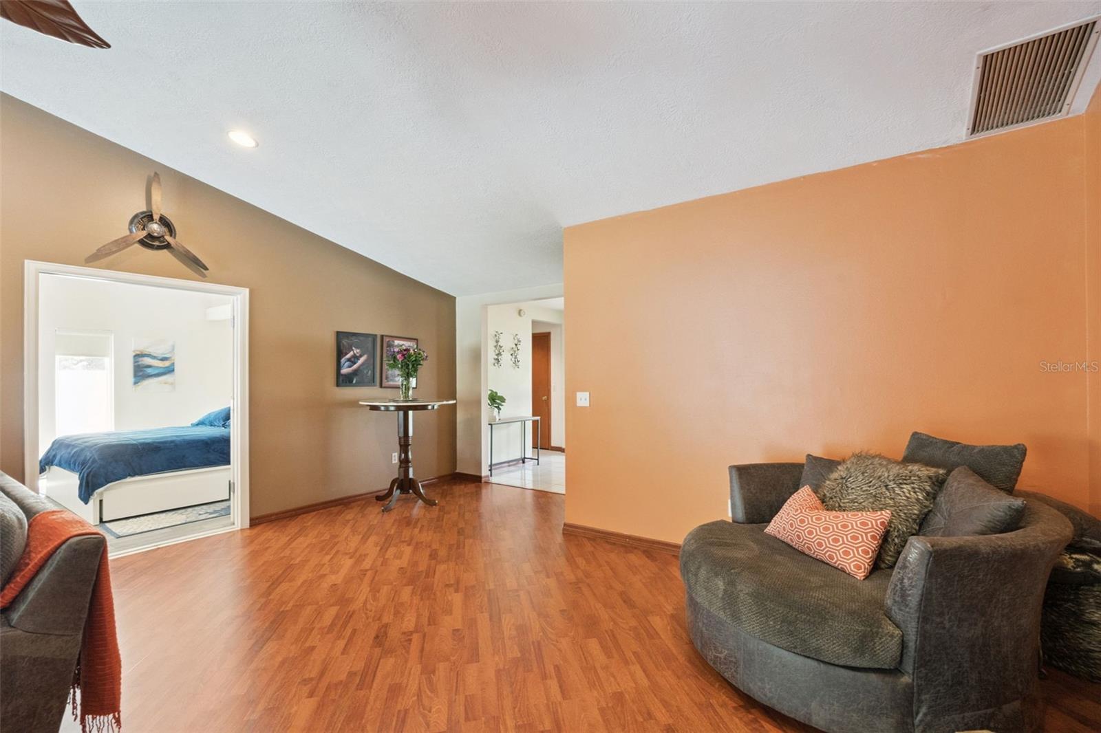 SPRING HOLLOW PH 01 - Residential