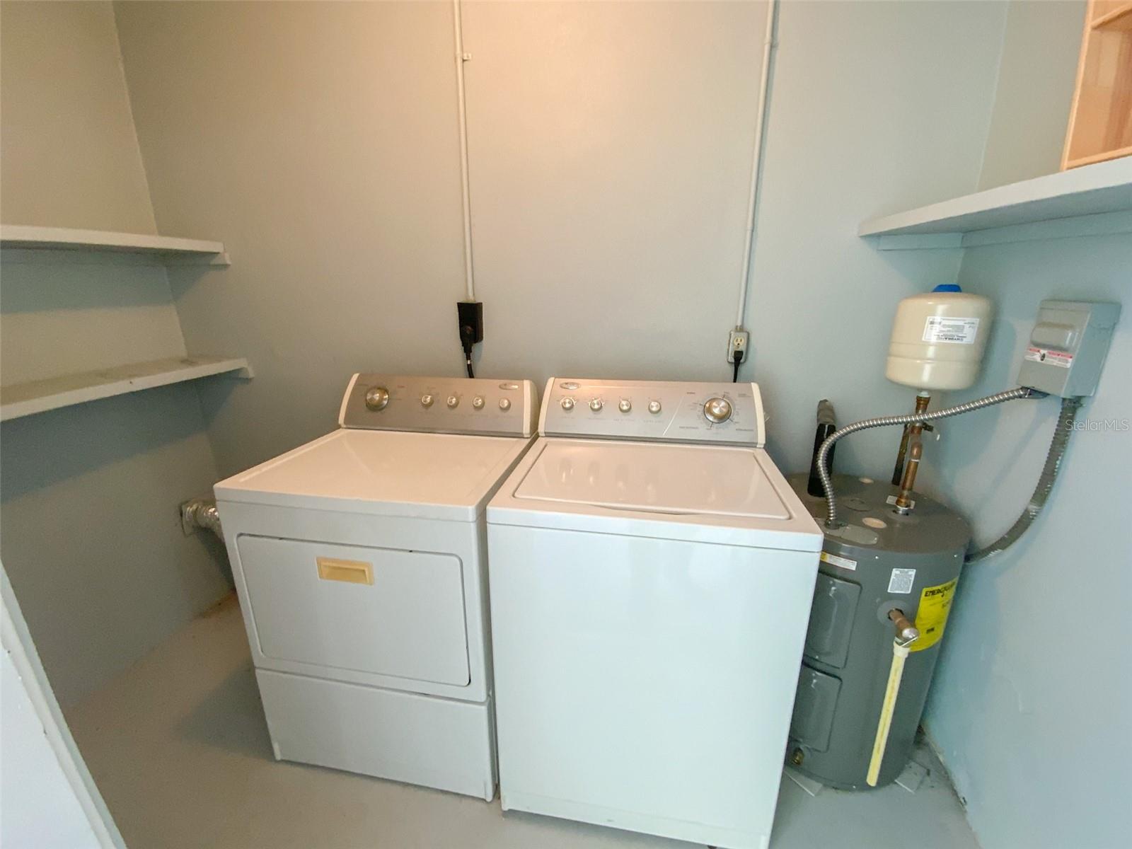 OAKLAND SUB - Residential Lease
