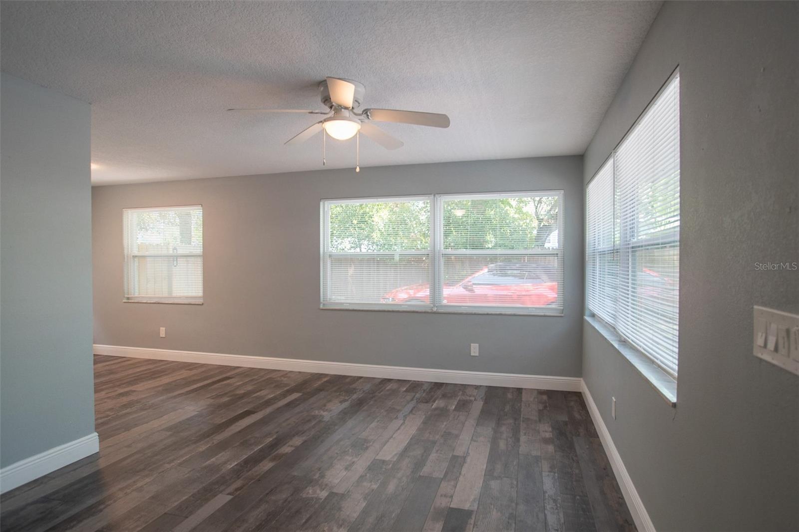 OAKLAND SUB - Residential Lease