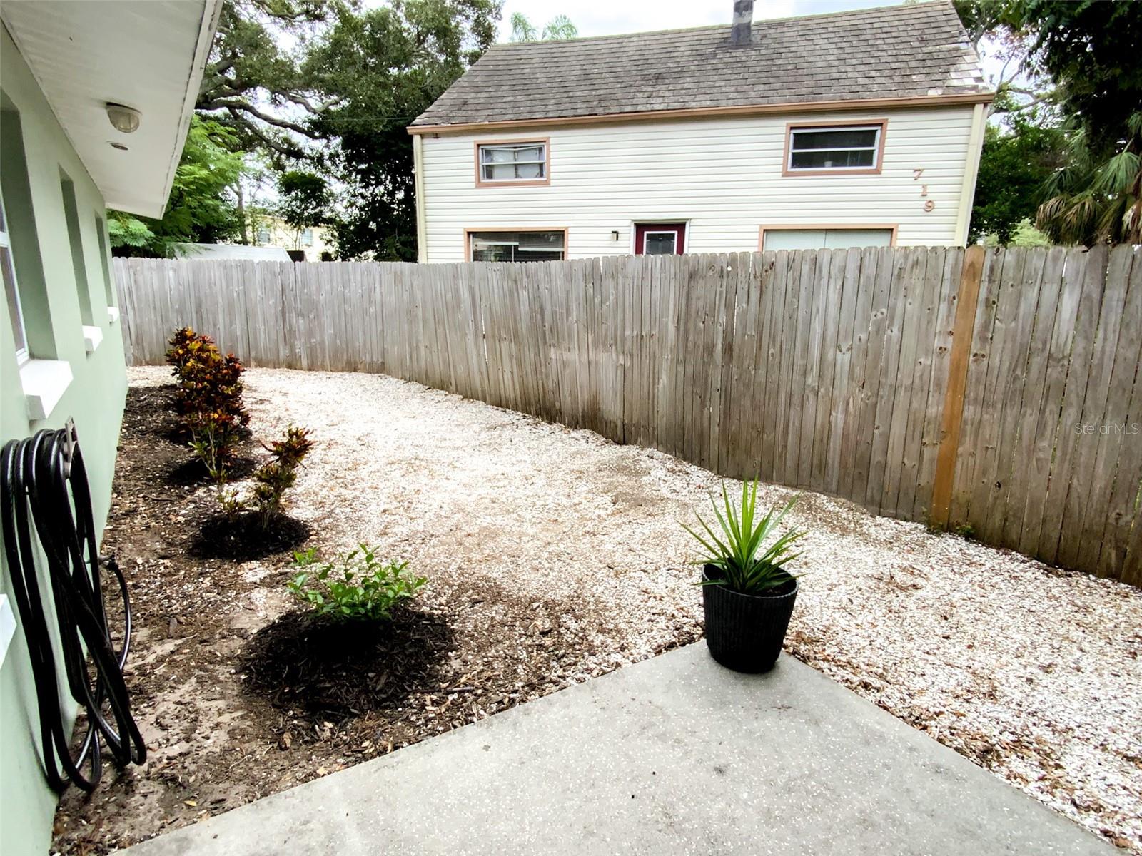 OAKLAND SUB - Residential Lease
