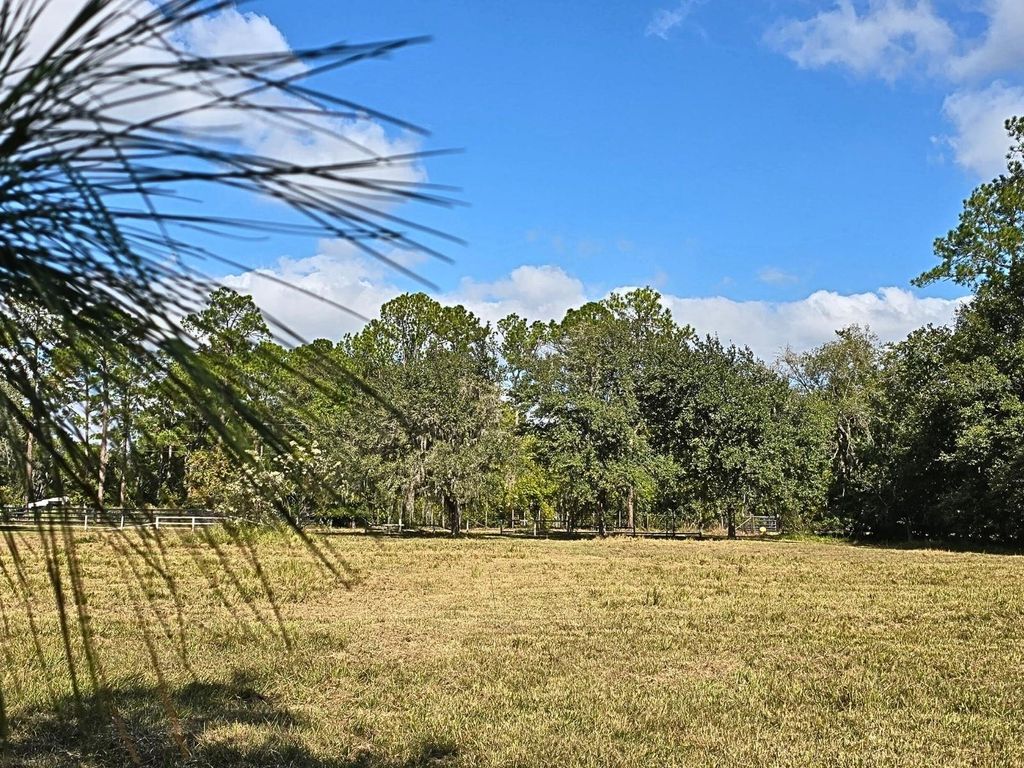 Photo of 0 Bennington Drive, Wesley Chapel, FL 33544 (MLS # TB8450578)