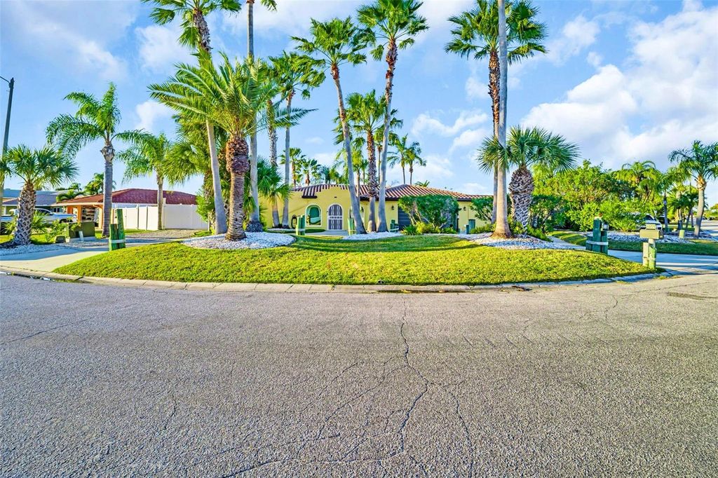 Photo of 4951 Galleon Court, New Port Richey, FL 34652 (MLS # O6377560)