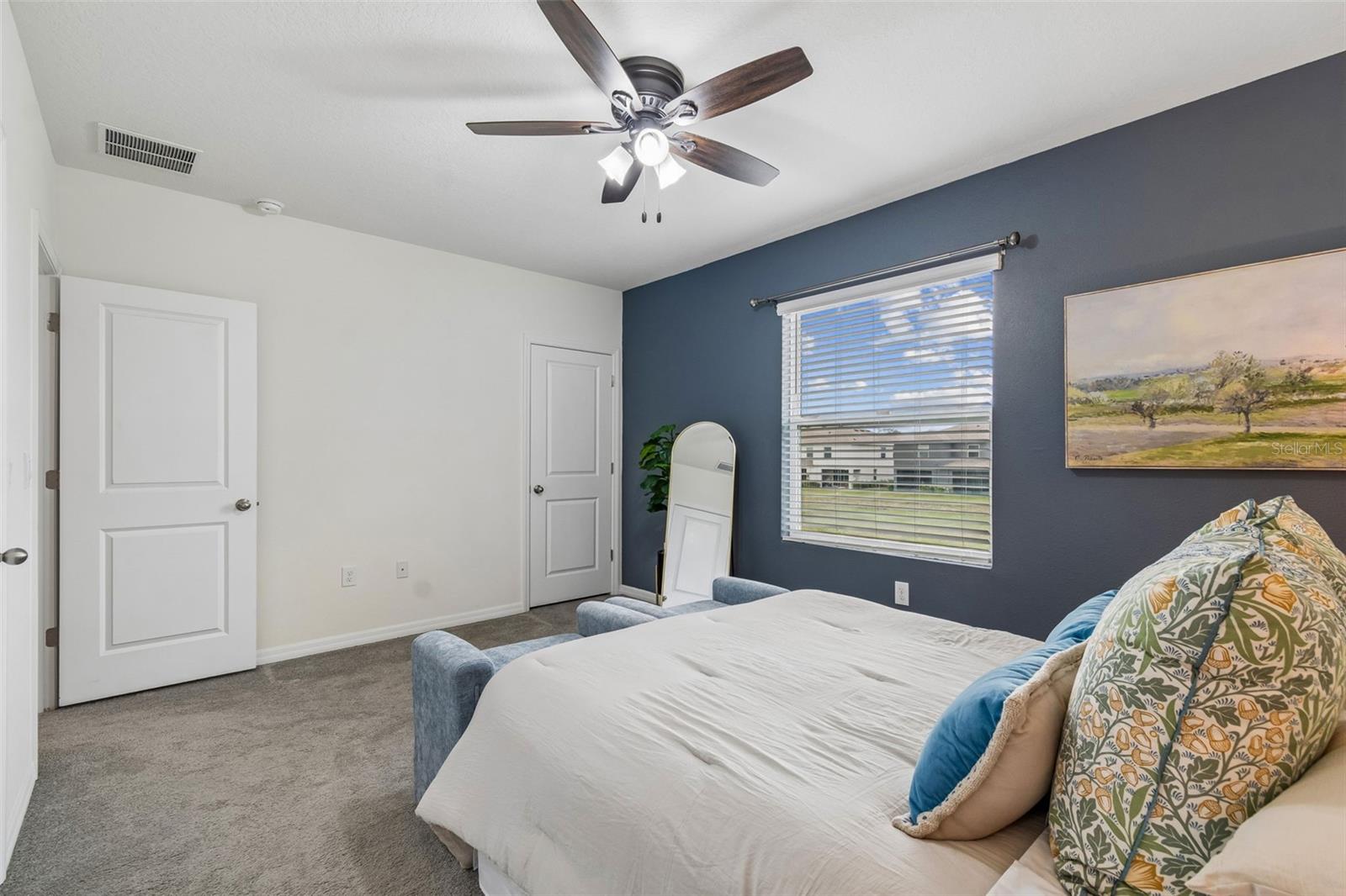 AVALON PARK WEST - Residential