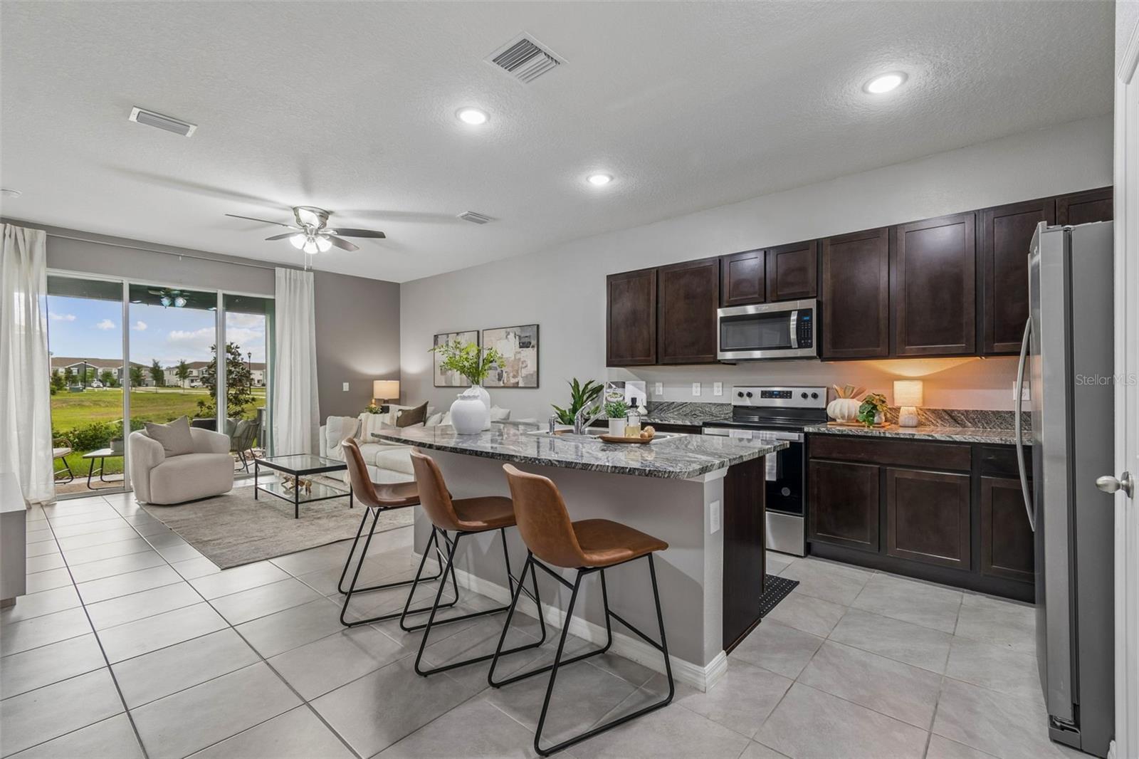 AVALON PARK WEST - Residential