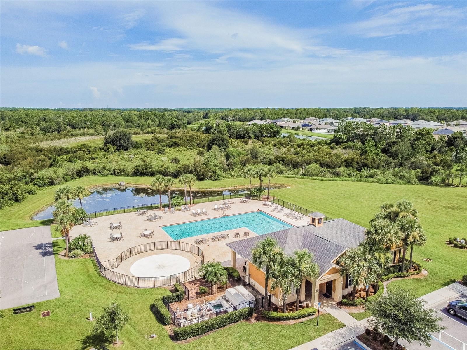 AVALON PARK WEST - Residential