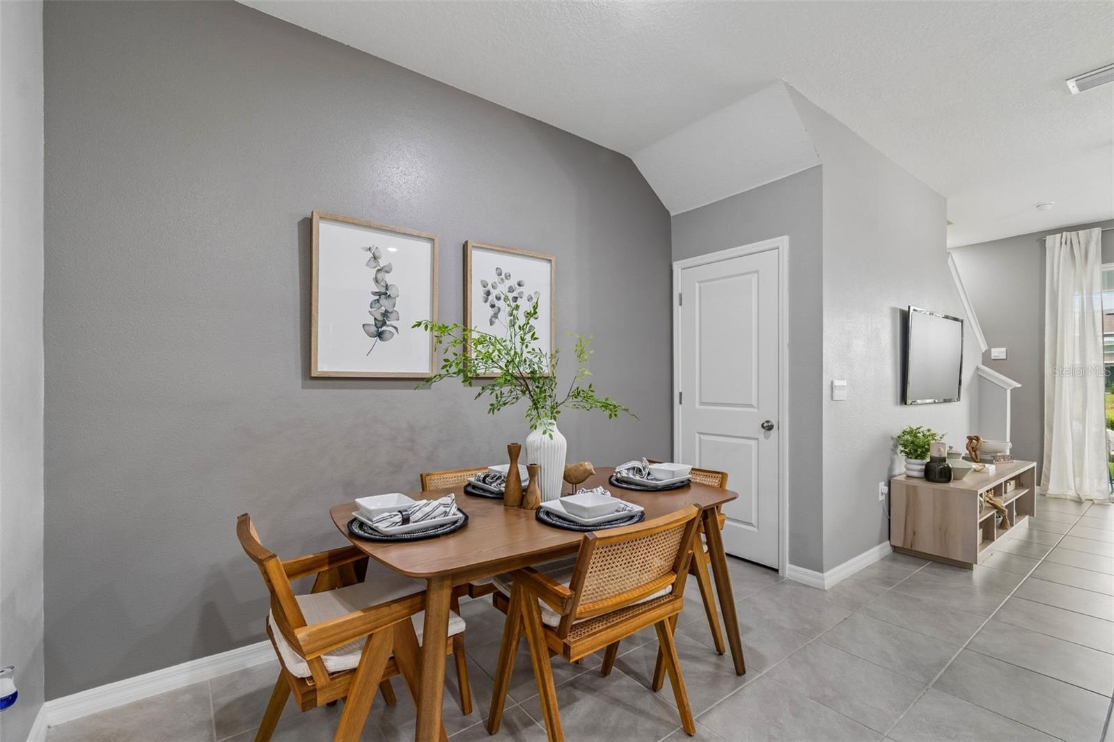 AVALON PARK WEST - Residential