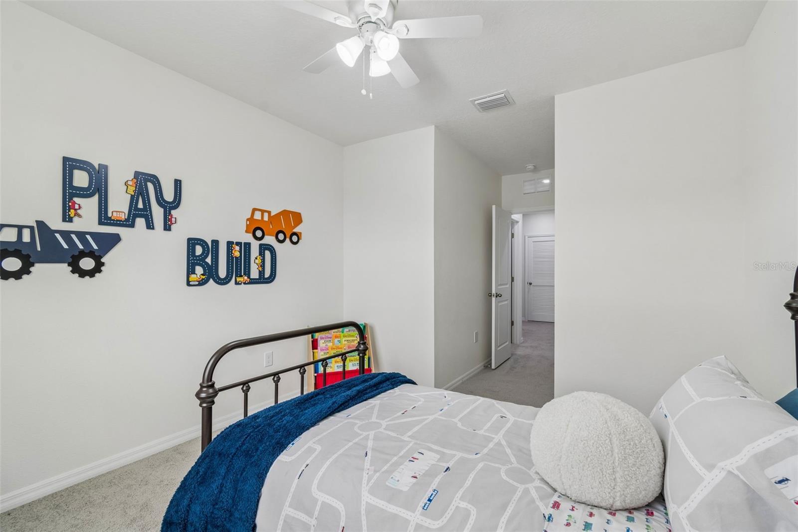 AVALON PARK WEST - Residential