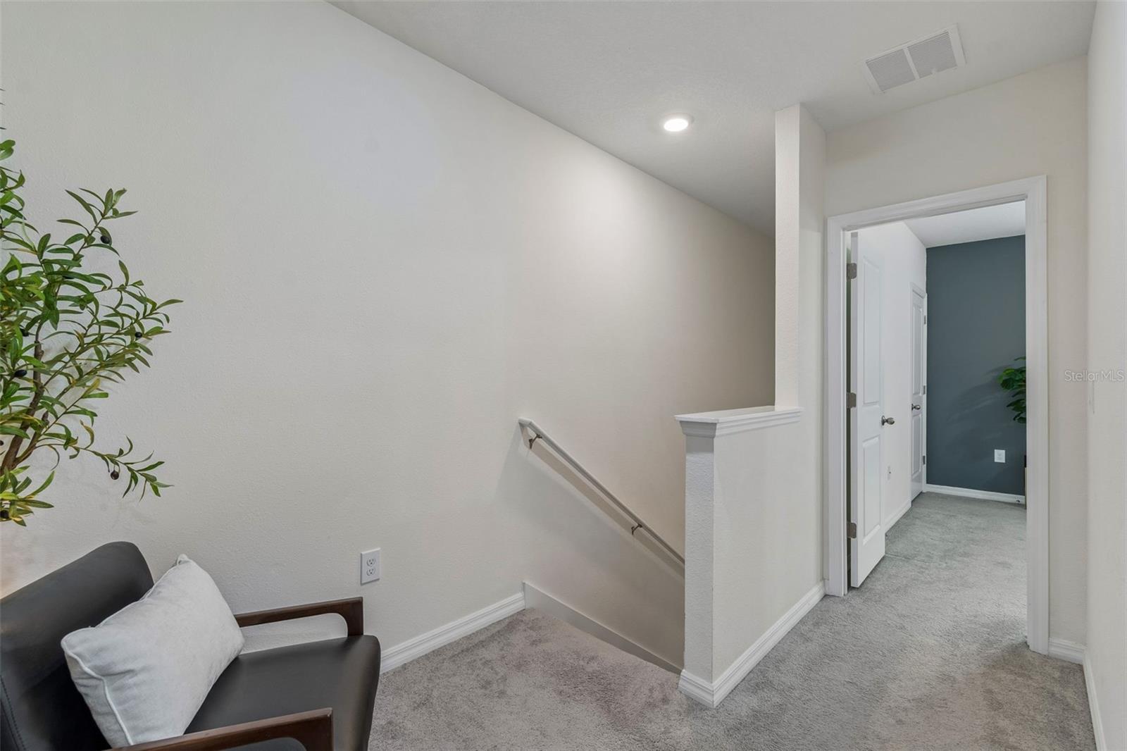 AVALON PARK WEST - Residential