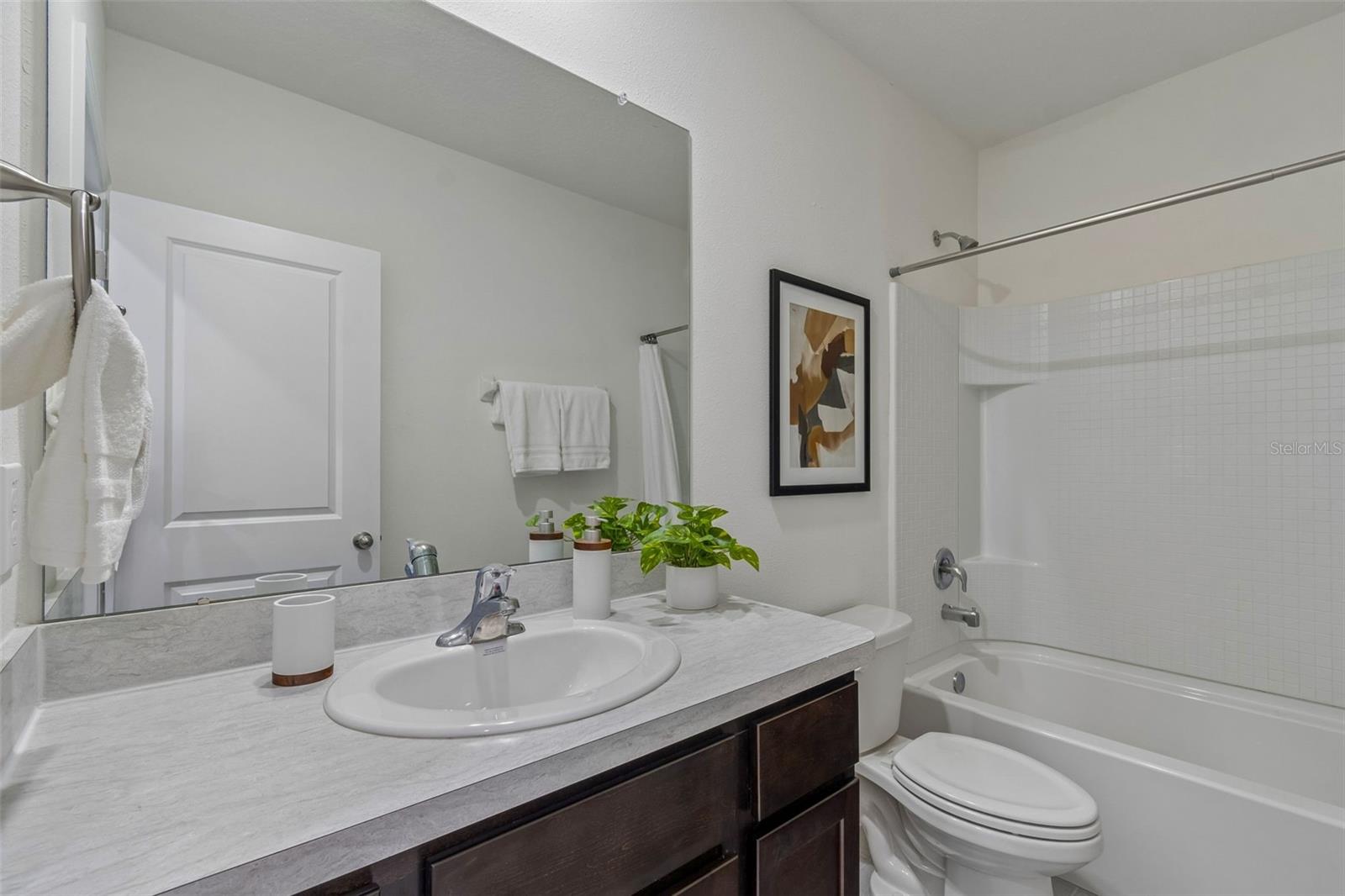 AVALON PARK WEST - Residential