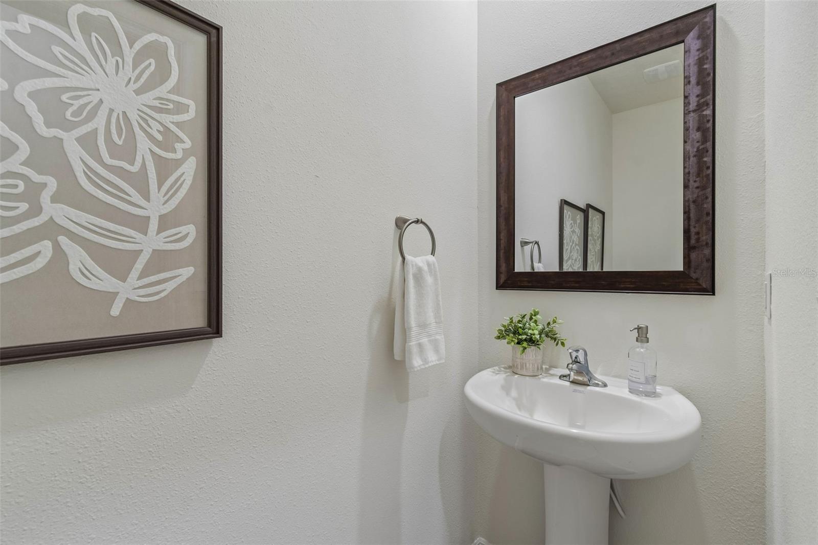 AVALON PARK WEST - Residential