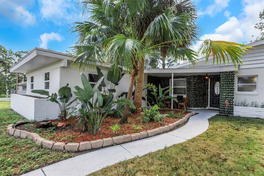Photo of 1057 Calumet Street, Clearwater, FL 33755 (MLS # TB8445862)
